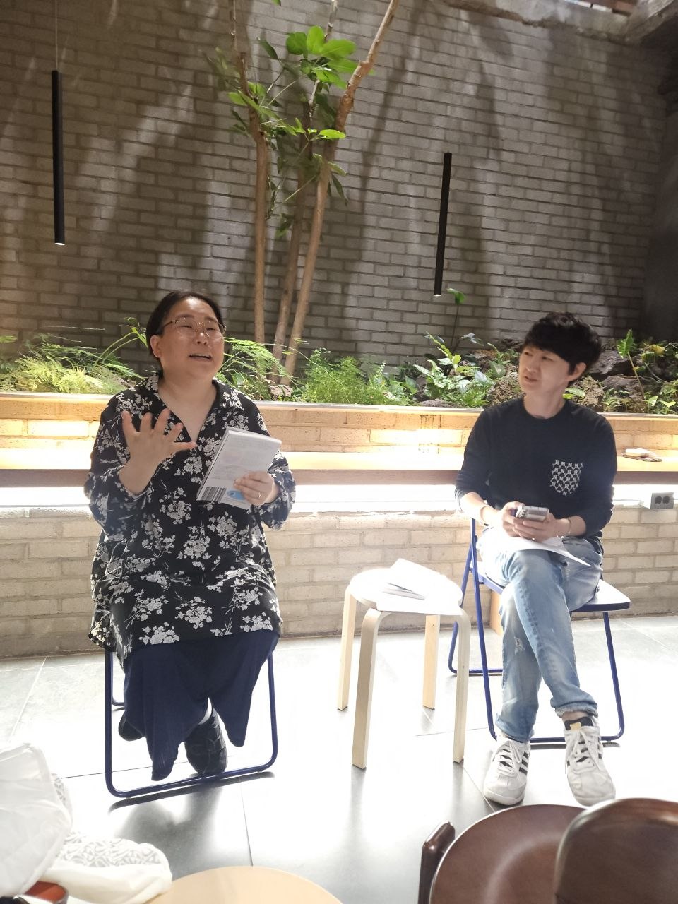 북토크 사진3.jpg 북토크 사진3.jpg